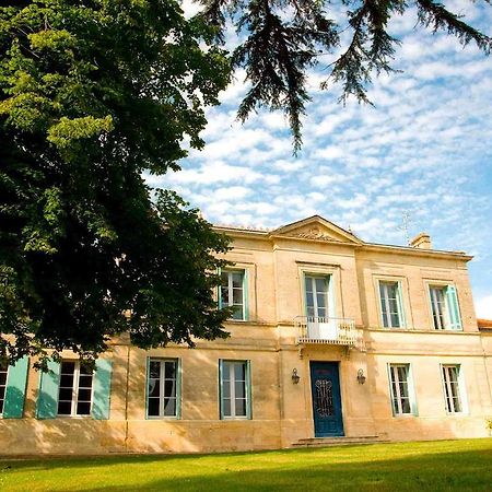 مبيت وإفطار Saint-Ciers-de-Canesse Chateau Rousselle المظهر الخارجي الصورة