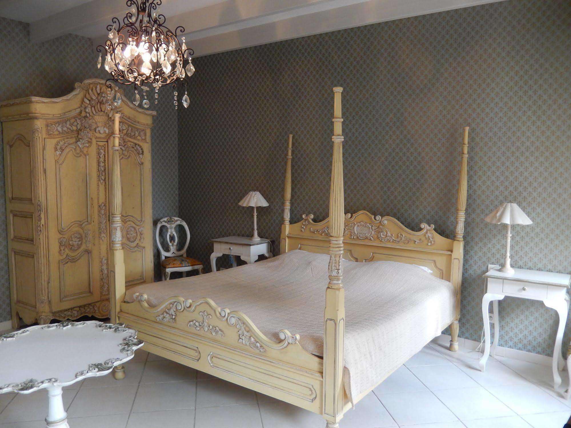 مبيت وإفطار Saint-Ciers-de-Canesse Chateau Rousselle المظهر الخارجي الصورة